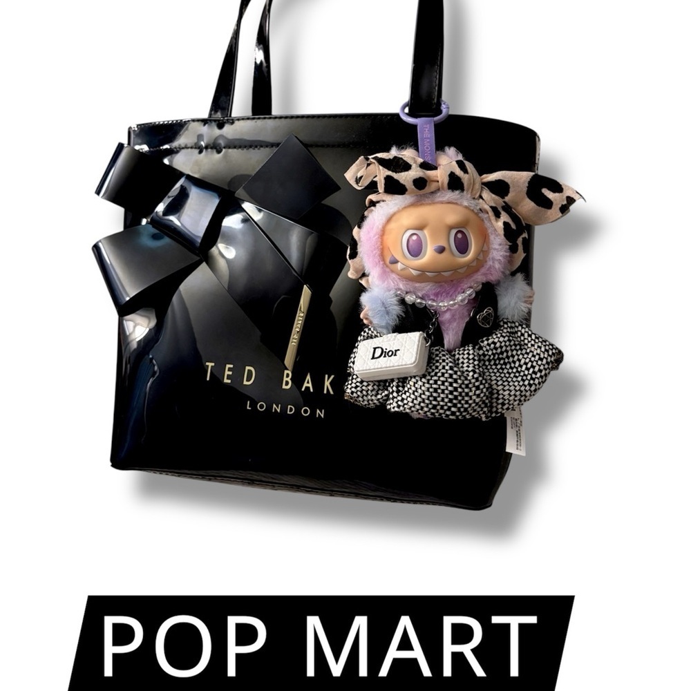 : : POP MART BIG INTO ENERGY CUSTOM LABUBU : :
